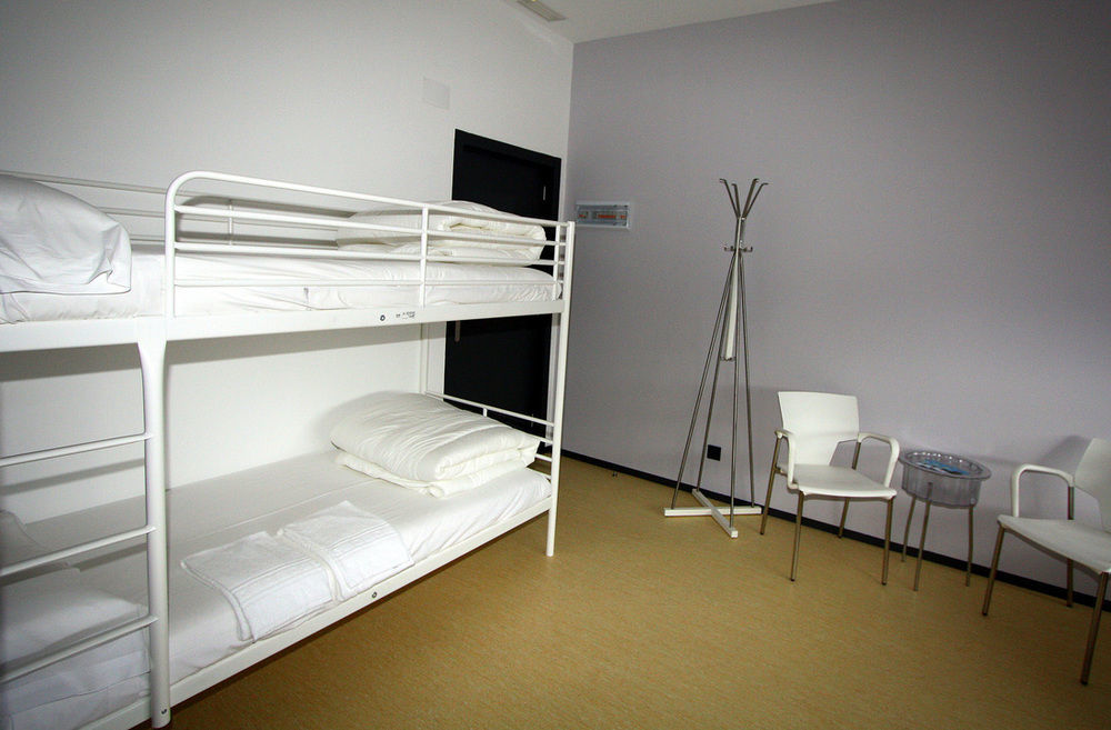 Kaps Hostel Comarca de Vigo Buitenkant foto